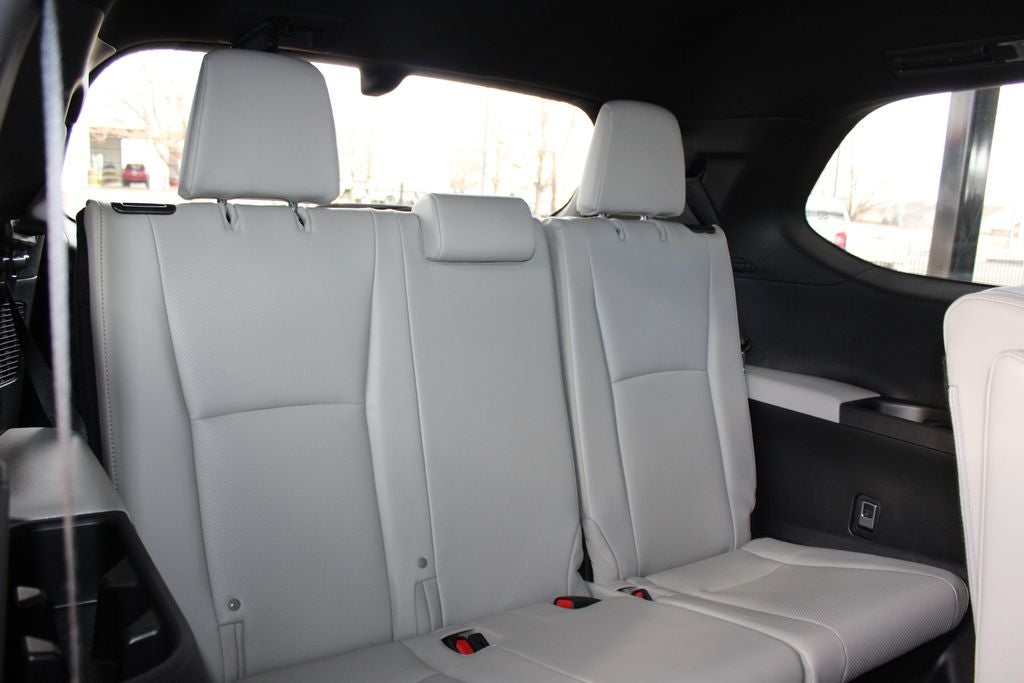 2025 Toyota Grand Highlander Hybrid MAX Platinum