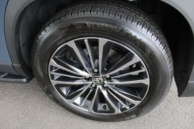 2025 Toyota Grand Highlander Hybrid MAX Platinum