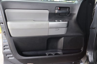 2019 Toyota Sequoia SR5 5.7L