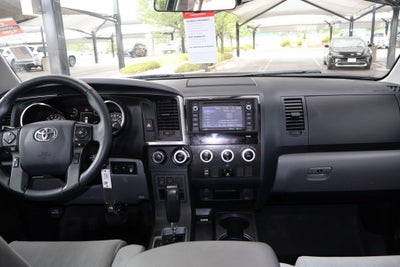 2019 Toyota Sequoia SR5 5.7L