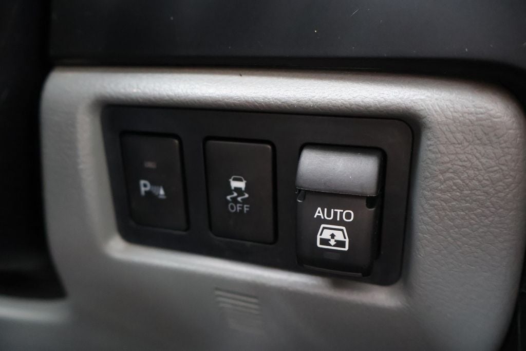 2019 Toyota Sequoia SR5 5.7L