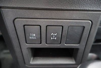 2019 Toyota Sequoia SR5 5.7L