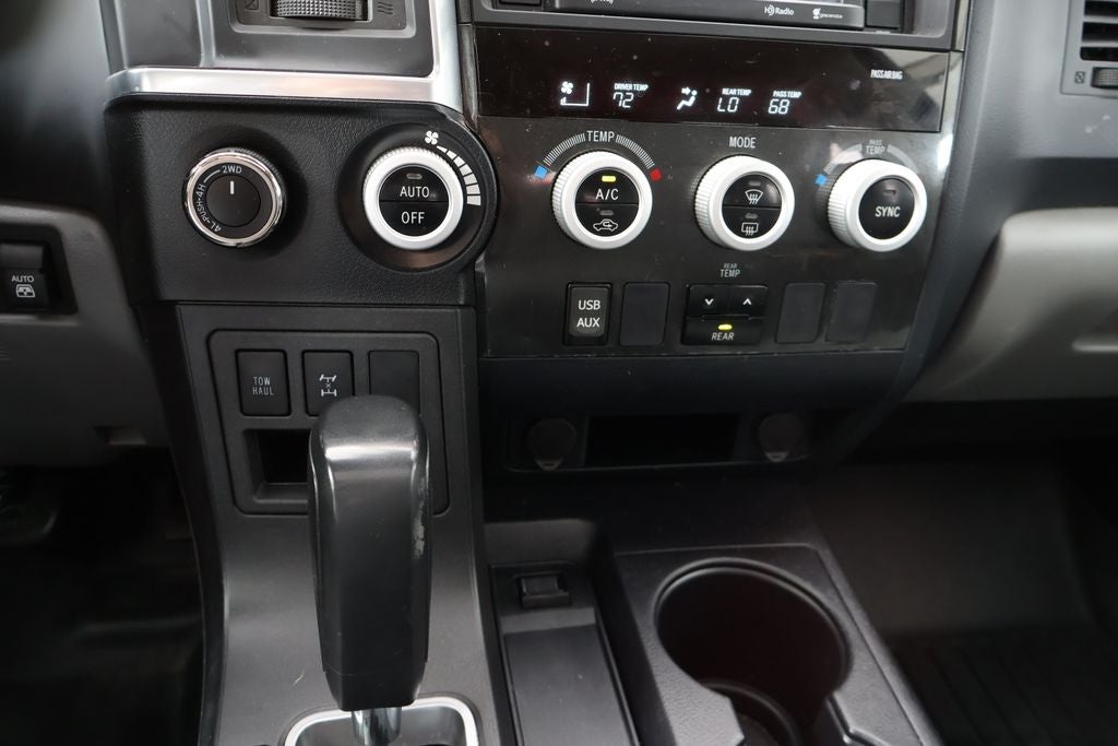 2019 Toyota Sequoia SR5 5.7L
