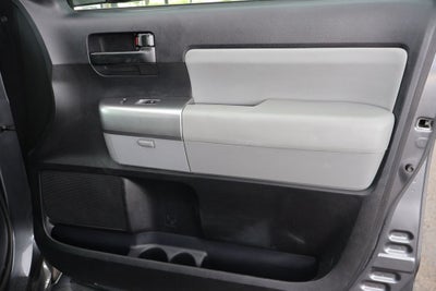 2019 Toyota Sequoia SR5 5.7L