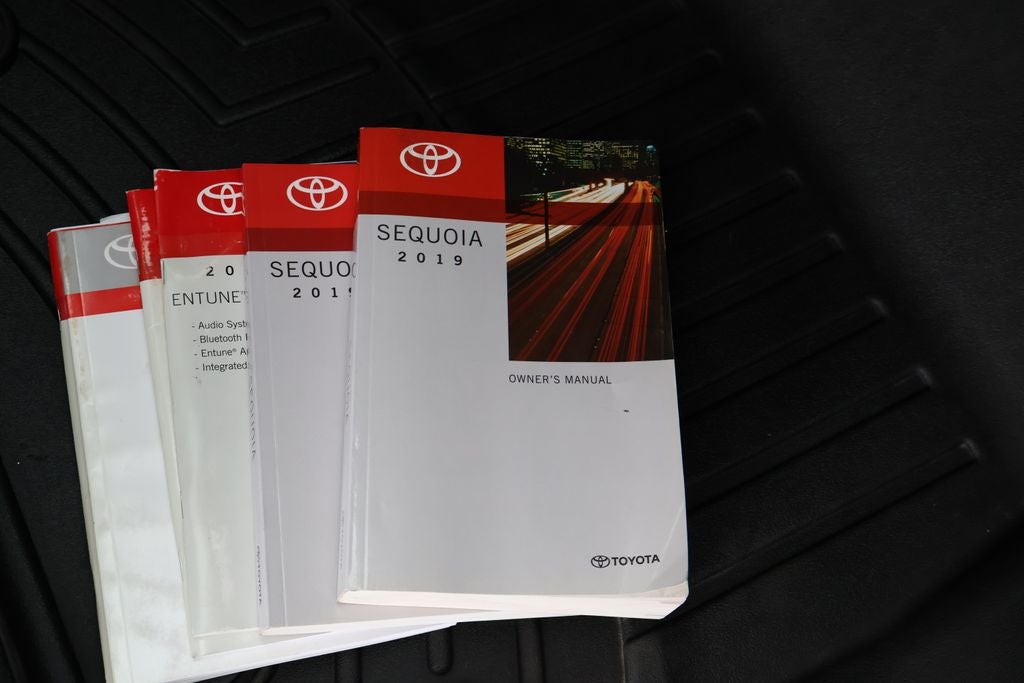 2019 Toyota Sequoia SR5 5.7L