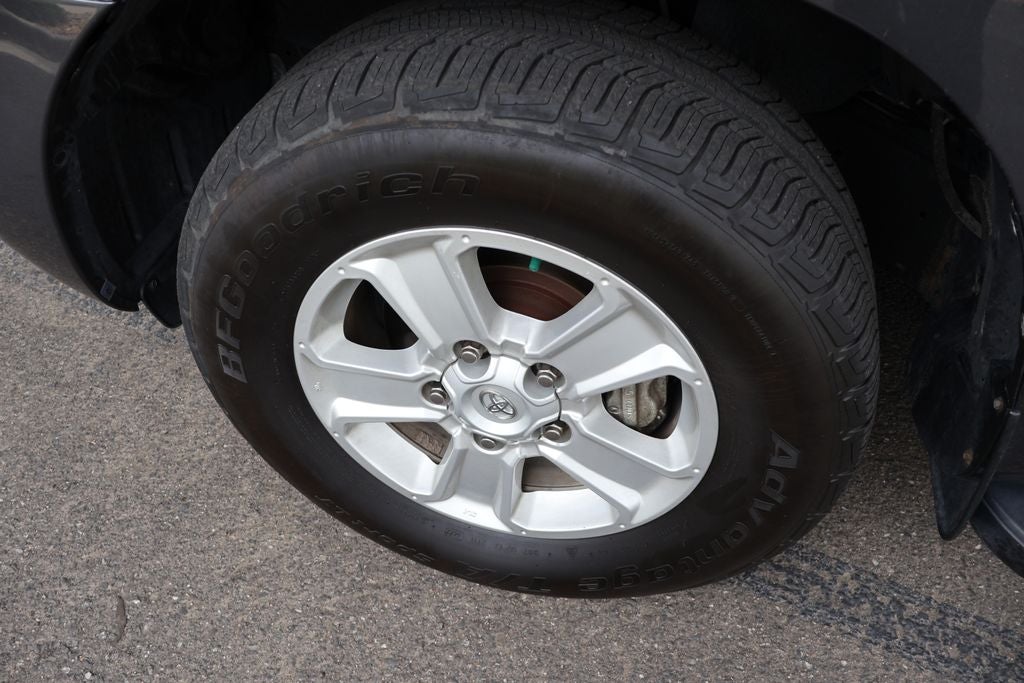 2019 Toyota Sequoia SR5 5.7L