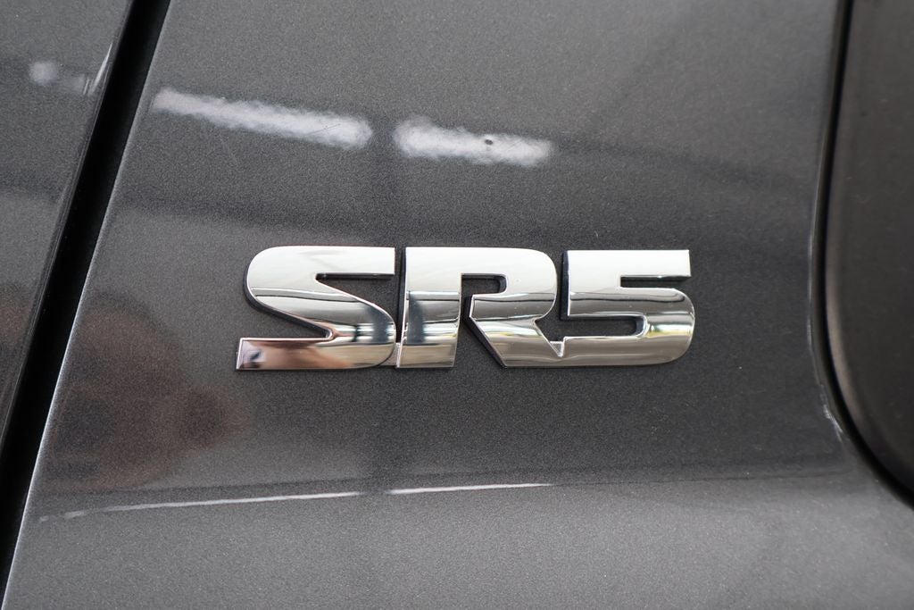 2019 Toyota Sequoia SR5 5.7L