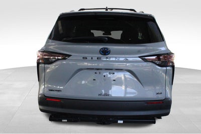 2025 Toyota Sienna Woodland Edition 7 Passenger