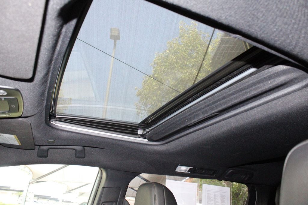 2025 Toyota Sienna Woodland Edition 7 Passenger