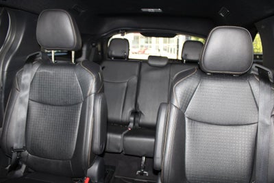 2025 Toyota Sienna Woodland Edition 7 Passenger