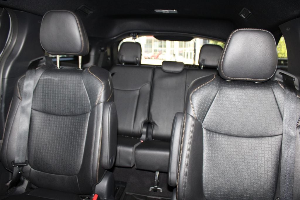 2025 Toyota Sienna Woodland Edition 7 Passenger