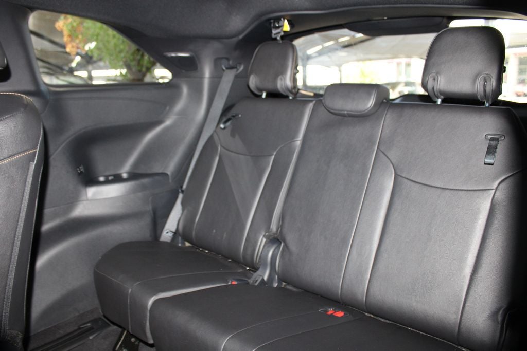 2025 Toyota Sienna Woodland Edition 7 Passenger