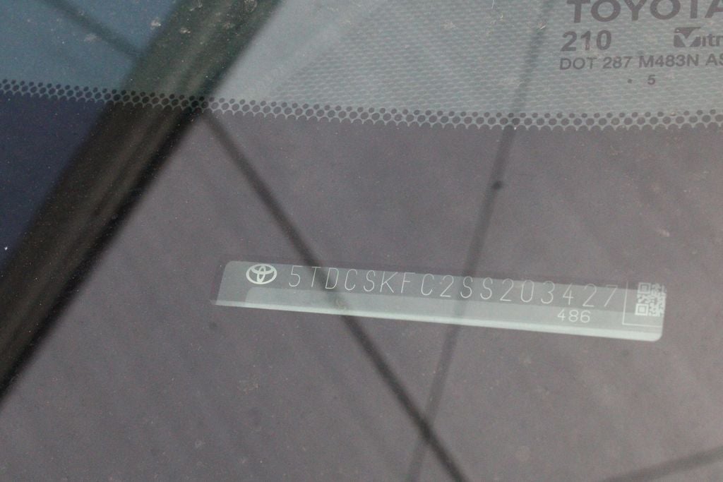 2025 Toyota Sienna Woodland Edition 7 Passenger