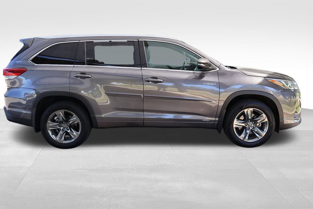 2017 Toyota Highlander Hybrid Limited Platinum