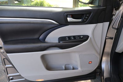 2017 Toyota Highlander Hybrid Limited Platinum