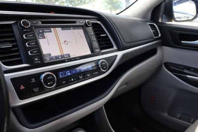 2017 Toyota Highlander Hybrid Limited Platinum