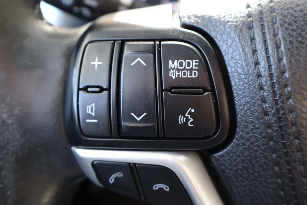 2017 Toyota Highlander Hybrid Limited Platinum