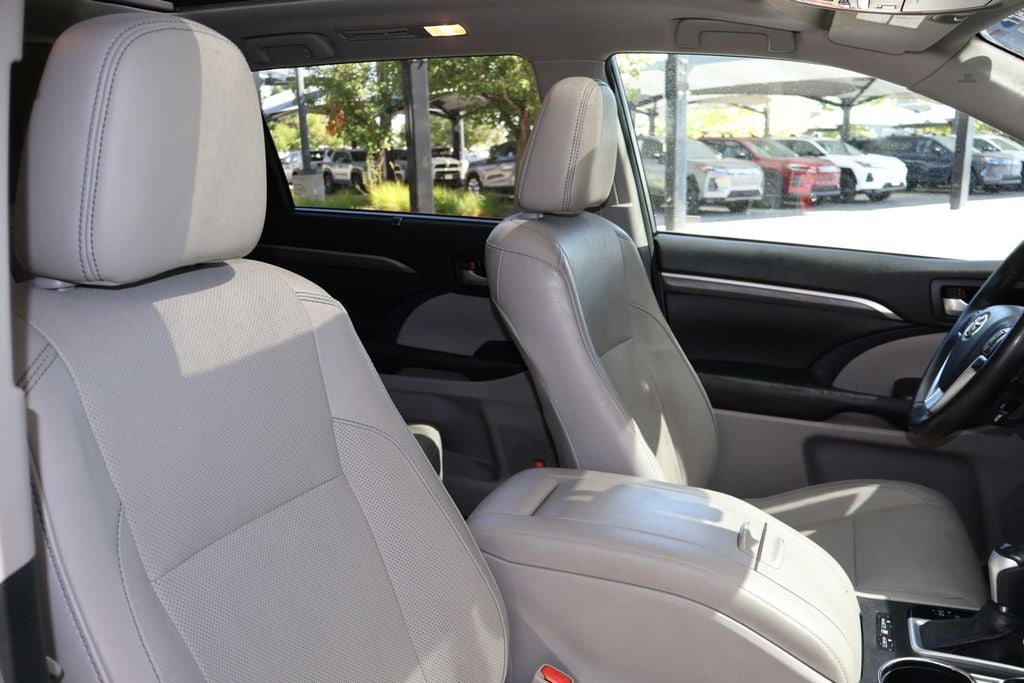2017 Toyota Highlander Hybrid Limited Platinum