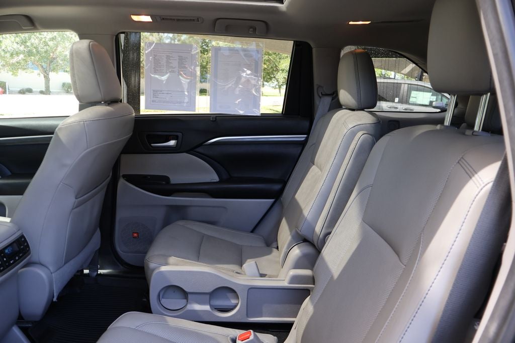 2017 Toyota Highlander Hybrid Limited Platinum