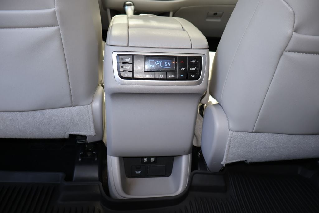 2017 Toyota Highlander Hybrid Limited Platinum