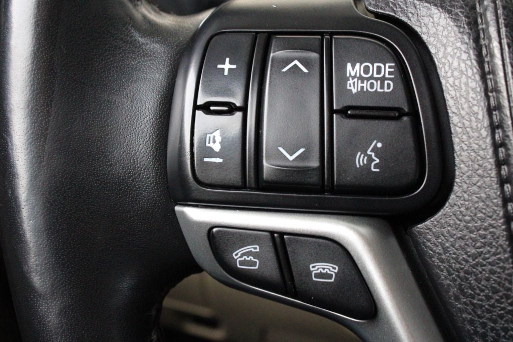 2015 Toyota HIGHLANDER Limited Platinum V6