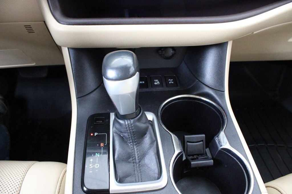 2015 Toyota HIGHLANDER Limited Platinum V6