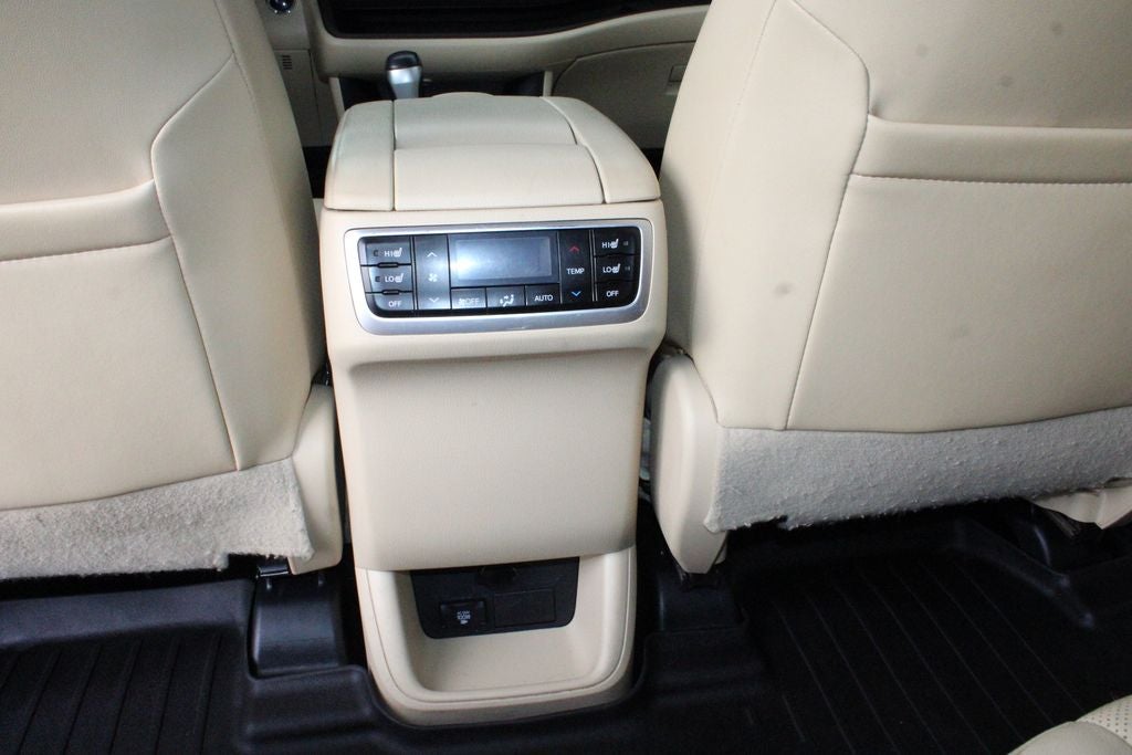2015 Toyota HIGHLANDER Limited Platinum V6