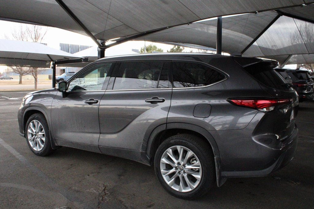 2022 Toyota Highlander Limited