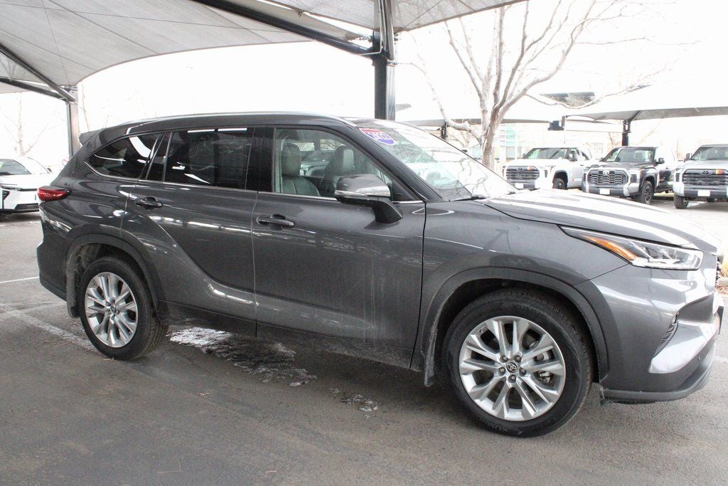 2022 Toyota Highlander Limited