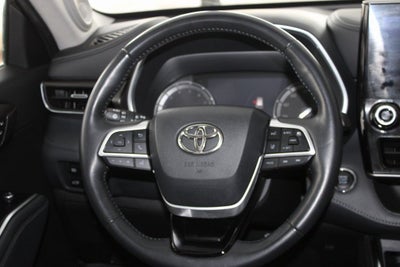 2022 Toyota Highlander Limited