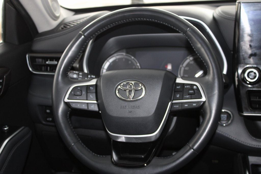 2022 Toyota Highlander Limited