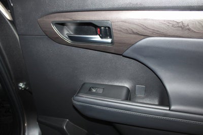 2022 Toyota Highlander Limited