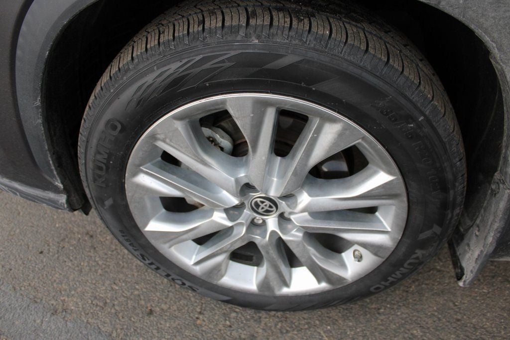 2022 Toyota Highlander Limited