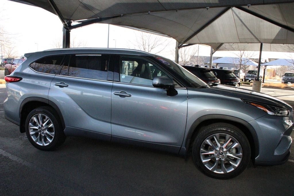 2021 Toyota HIGHLANDER Limited