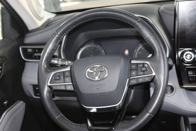 2021 Toyota HIGHLANDER Limited