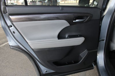 2021 Toyota HIGHLANDER Limited