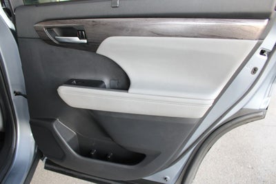 2021 Toyota HIGHLANDER Limited