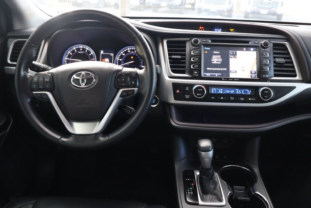 2017 Toyota Highlander Limited