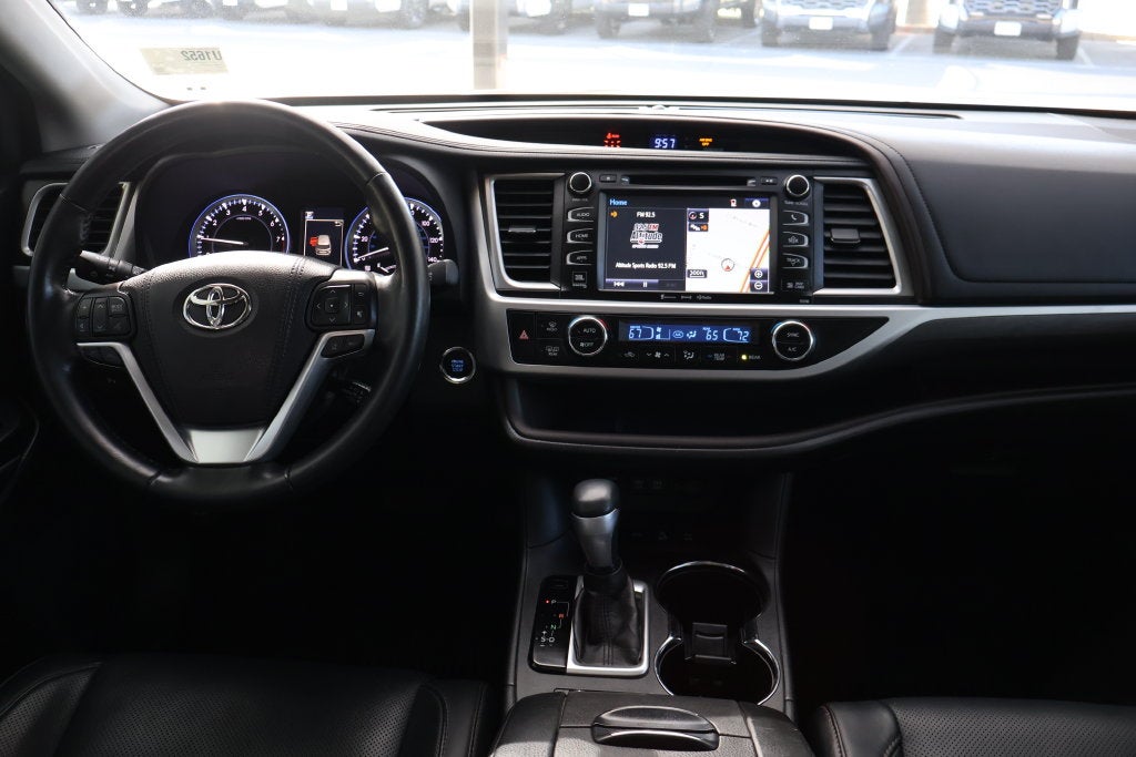 2017 Toyota Highlander Limited