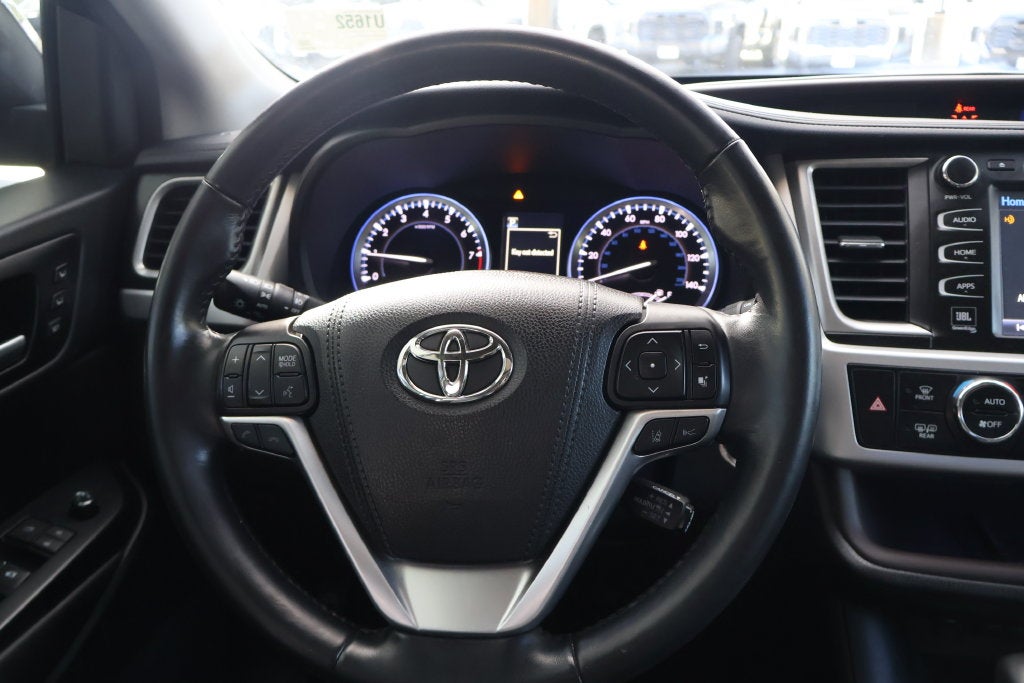 2017 Toyota Highlander Limited