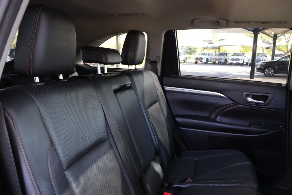 2017 Toyota Highlander Limited