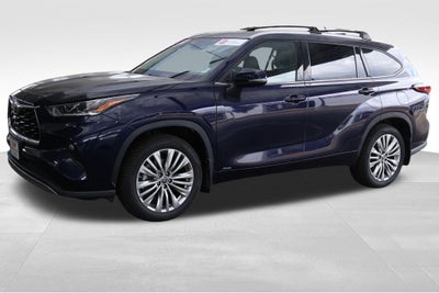 2024 Toyota Highlander Hybrid Platinum