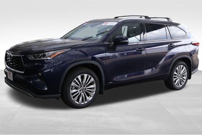 2024 Toyota Highlander Hybrid Platinum