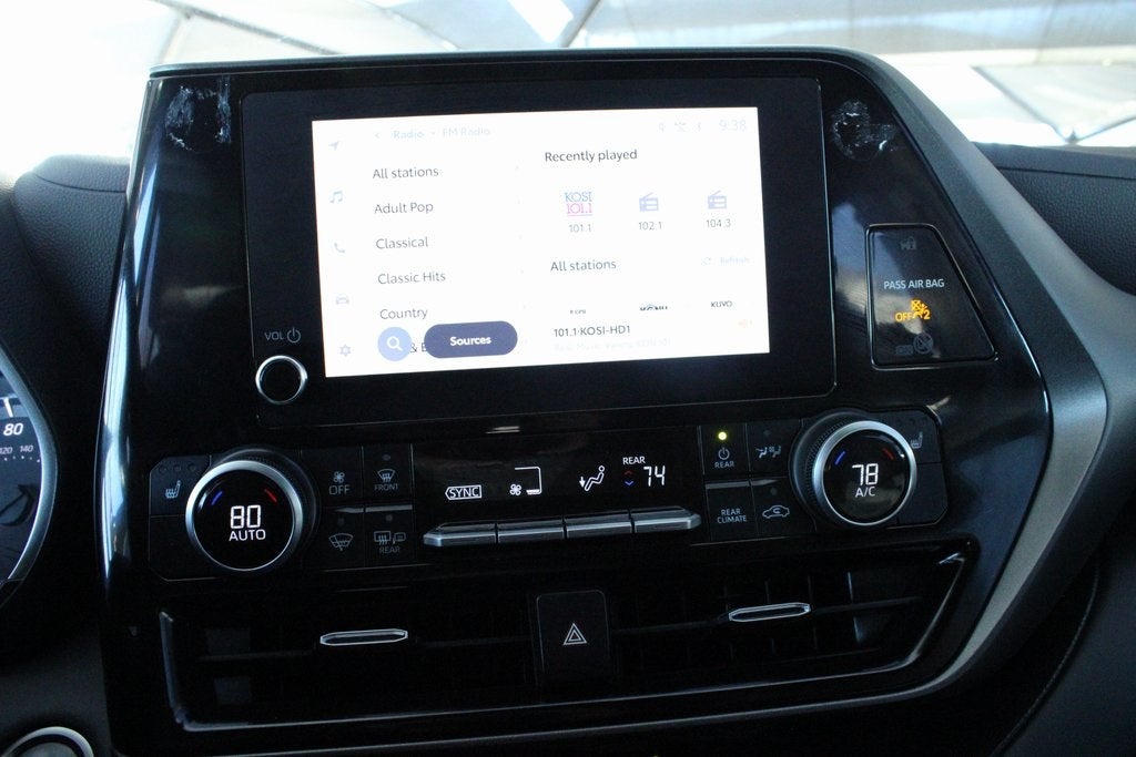 2024 Toyota HIGHLANDER XLE