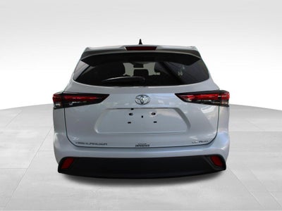 2025 Toyota HIGHLANDER LE