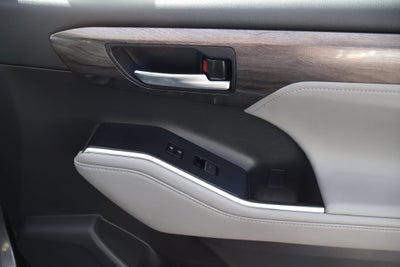 2020 Toyota Highlander Hybrid Limited
