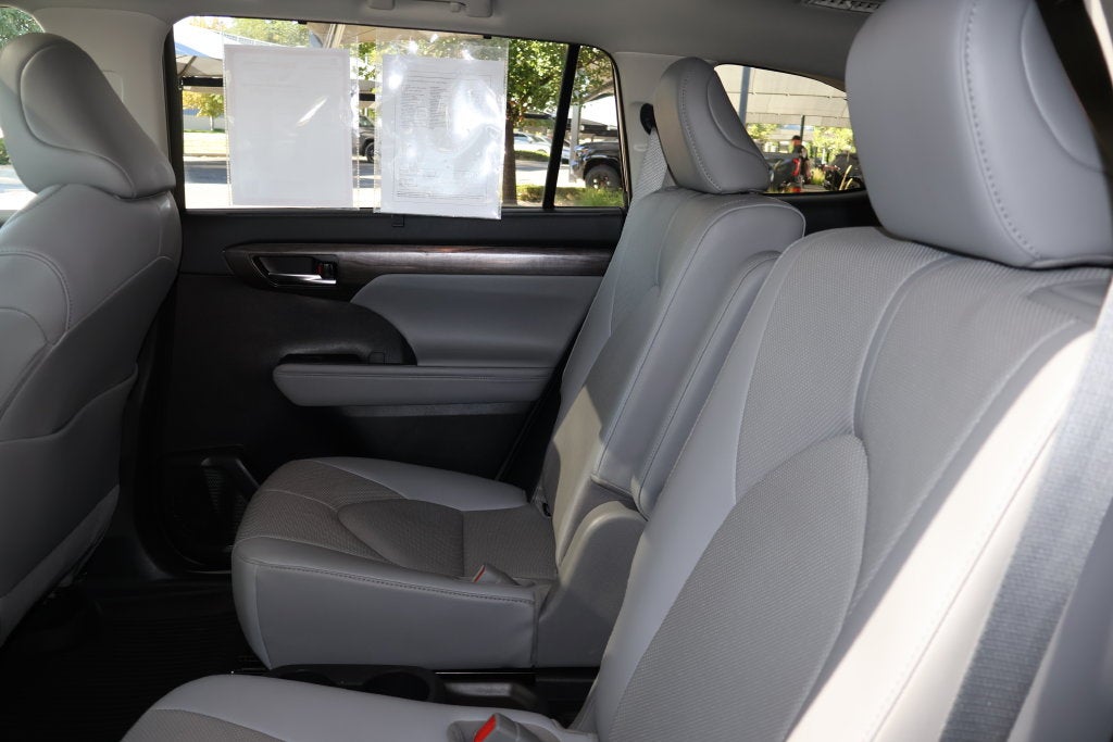 2020 Toyota Highlander Hybrid Limited