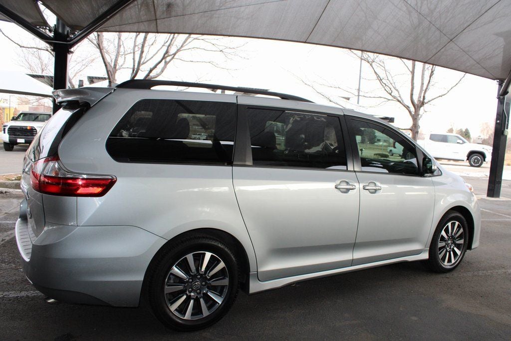 2019 Toyota SIENNA LTD PREM Limited Premium 7 Passenger