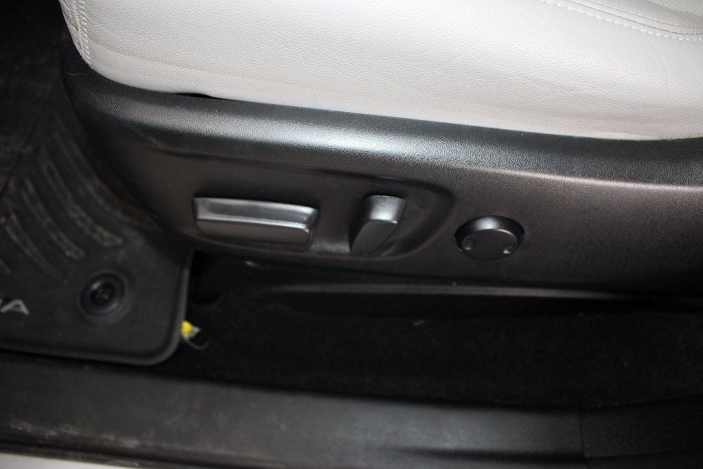 2019 Toyota SIENNA LTD PREM Limited Premium 7 Passenger