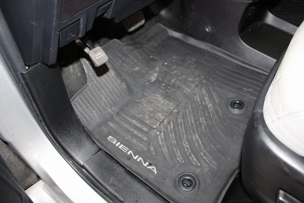 2019 Toyota SIENNA LTD PREM Limited Premium 7 Passenger